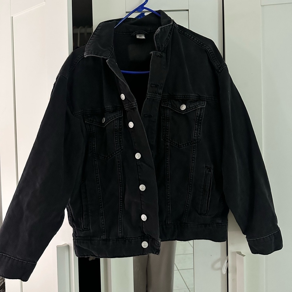Black jean jacket